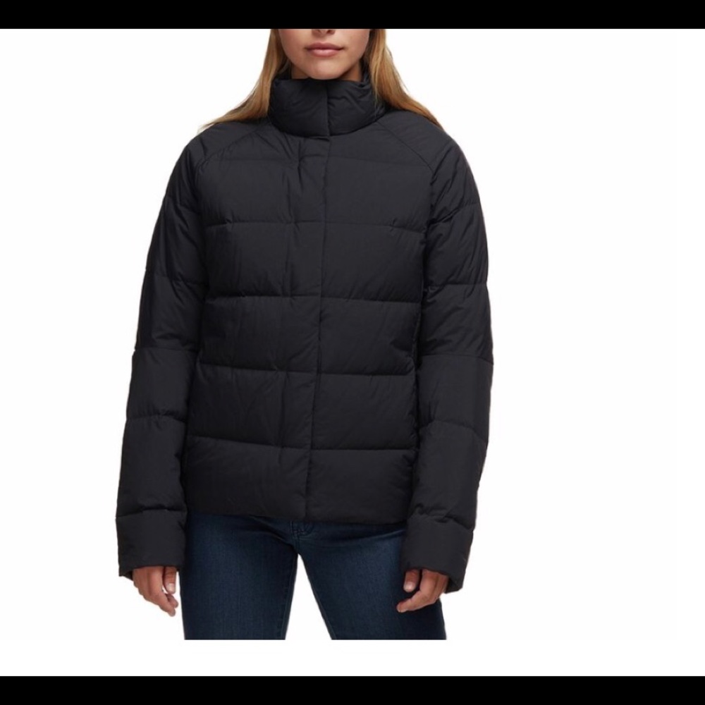 MOUNTAIN HARDWEAR GLACIAL STORM BLACK JACKET